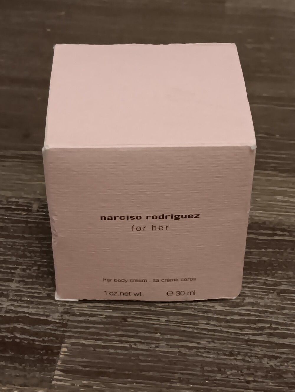 Narciso Rodriguez For Her Body Cream — Pale Pink Box